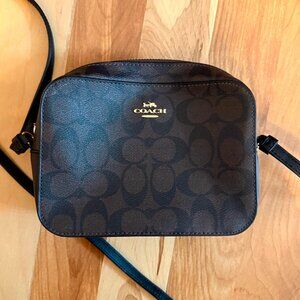 Coach Signature Canvas Small Crossbody Bag – Like New